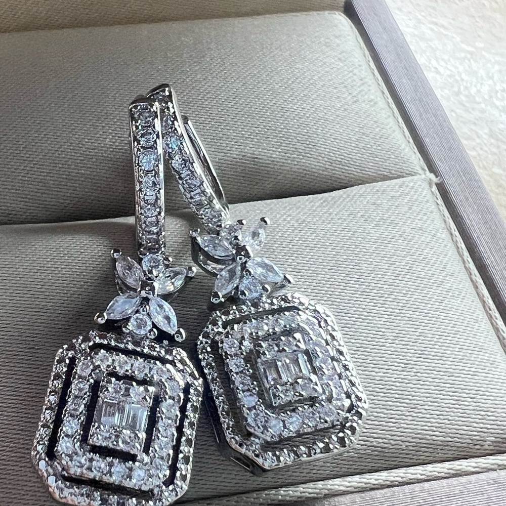 Elegant Silver Diamond Earrings